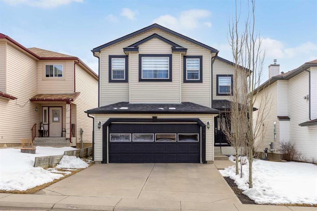 166 Tuscarora Close NW, Calgary — main listing photo