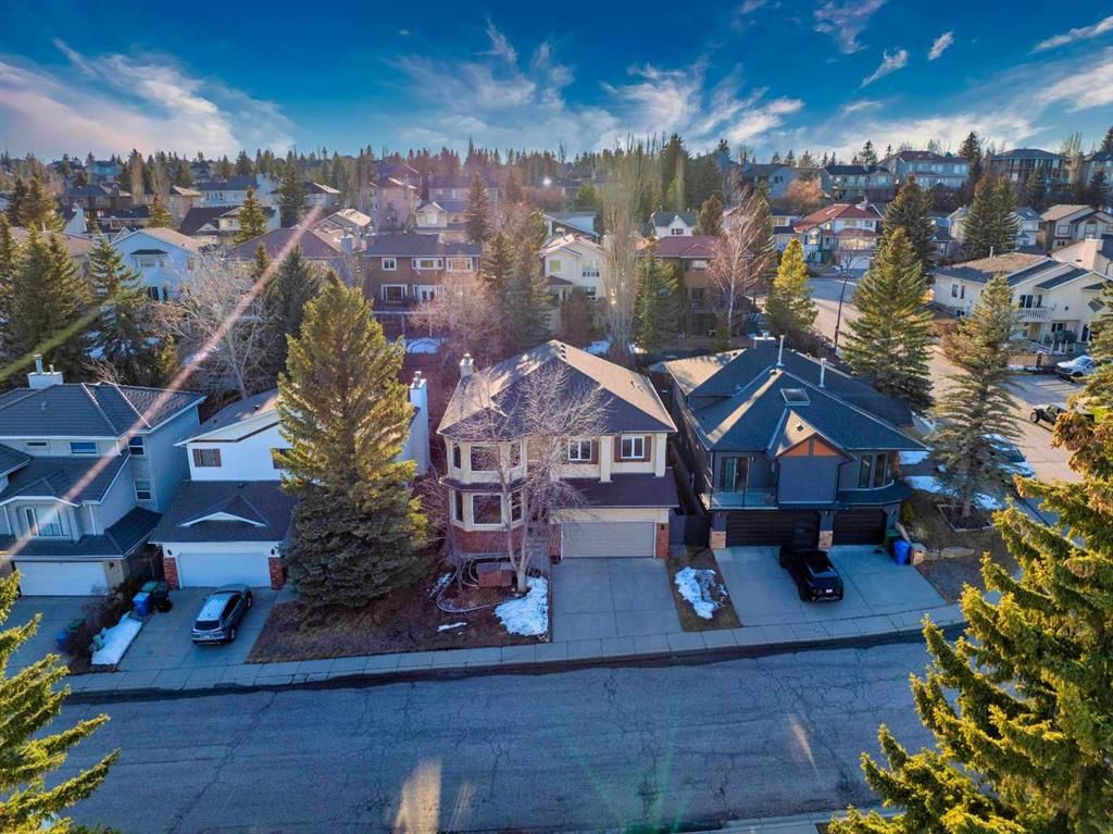 31 Signal Hill Way SW, Calgary — photo 3 of 42