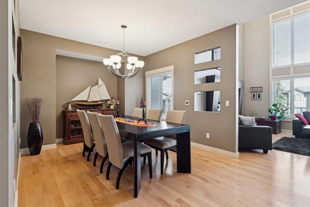 44 Aspen Summit Drive SW, Calgary — photo 5 of 50