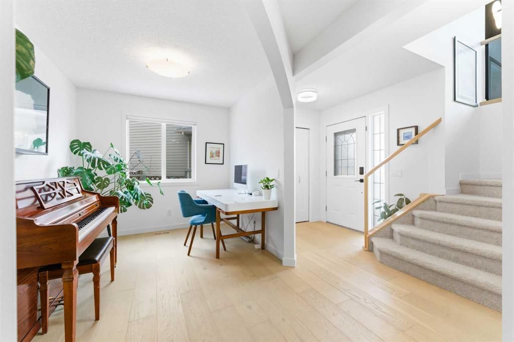 40 Tuscany Ridge Green NW, Calgary — photo 3 of 48