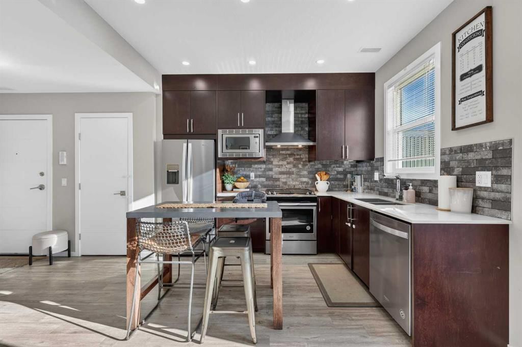 203, 445 Redstone Walk NE, Calgary — photo 4 of 38