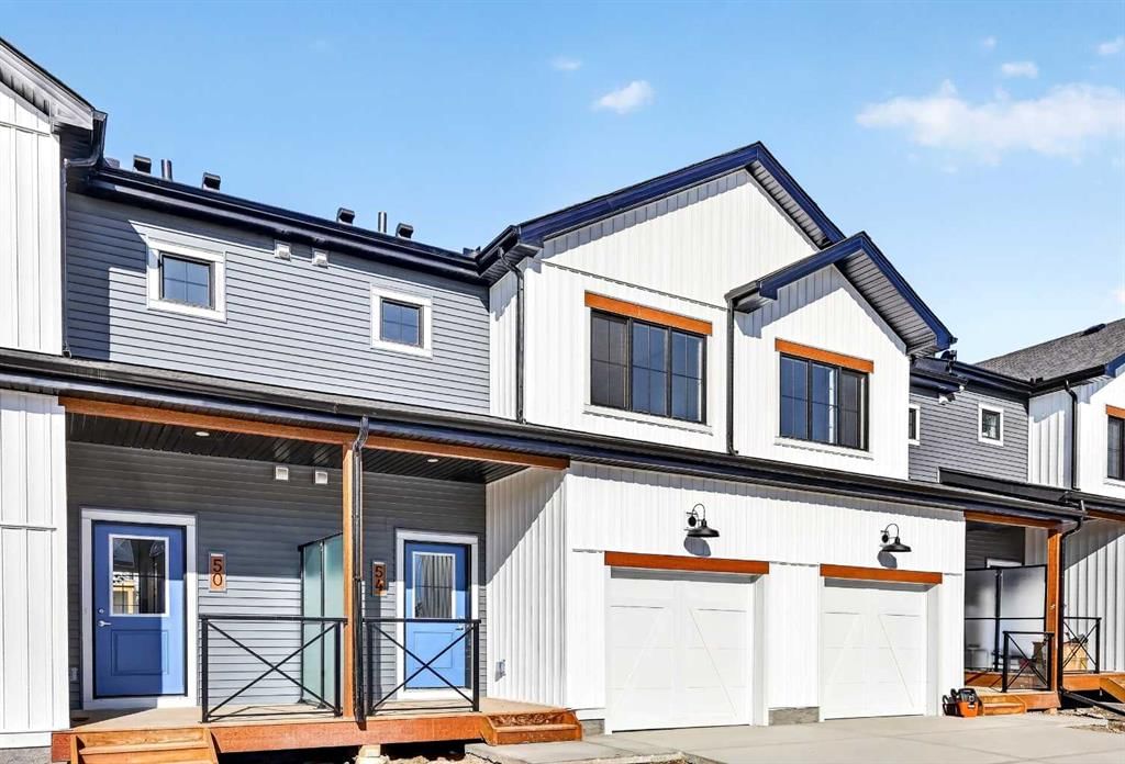 54 Creekside Way SW, Calgary — photo 2 of 49