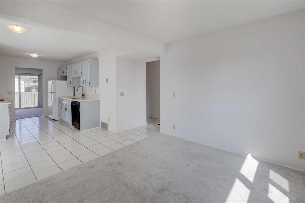 71 Beddington Rise NE, Calgary — photo 4 of 32