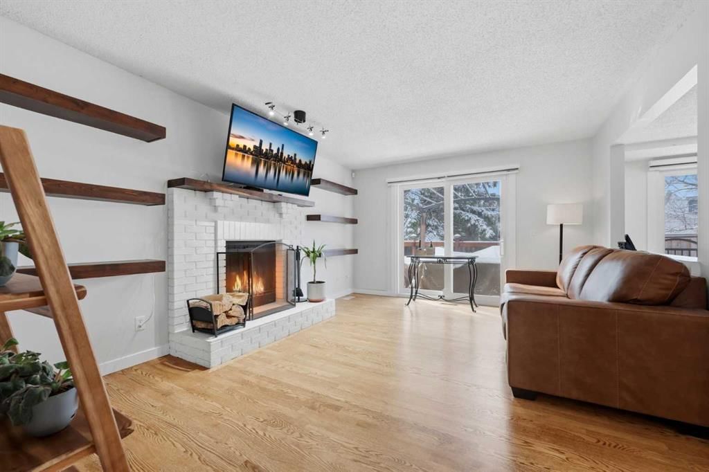 71 Millbank Drive SW, Calgary — photo 5 of 50
