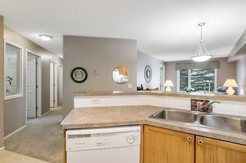 2218, 950 Arbour Lake Road NW, Calgary — photo 4 of 20