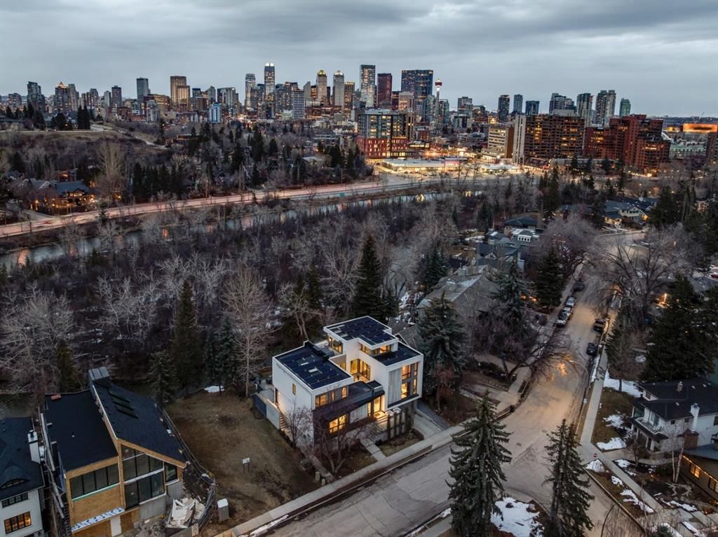710 Rideau Road SW, Calgary — photo 2 of 50