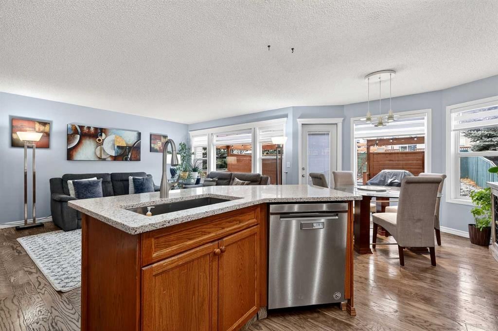 129 Bridlewood Way SW, Calgary — photo 4 of 50
