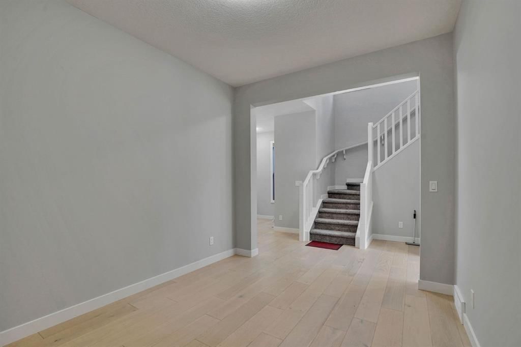 149 Belmont Villas SW, Calgary — photo 4 of 43