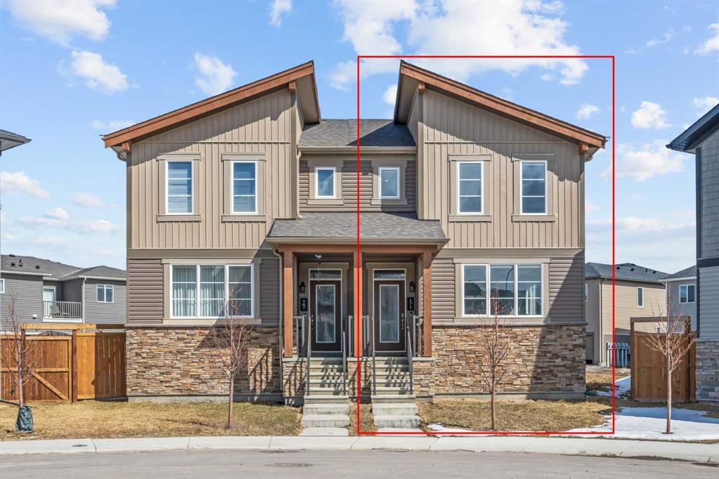 171 Carringham Road NW, Calgary — photo 2 of 38