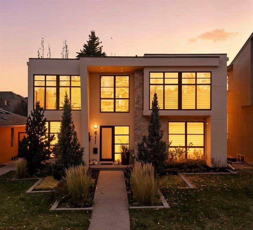 411 47 Avenue SW, Calgary — photo 2 of 50