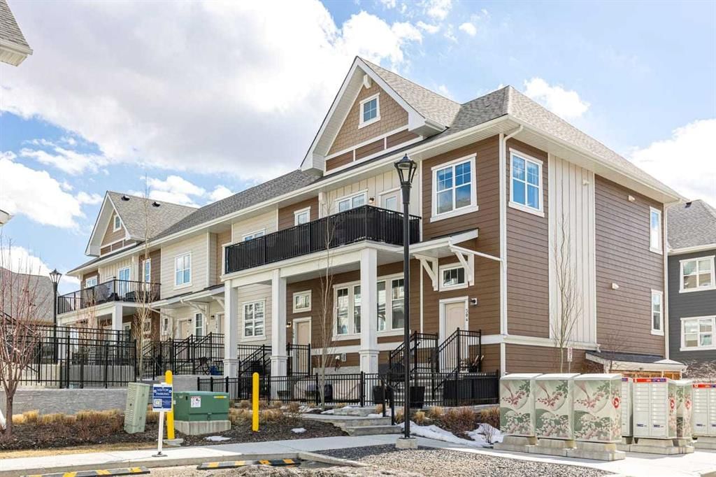 306 Cranbrook Walk SE, Calgary — main listing photo