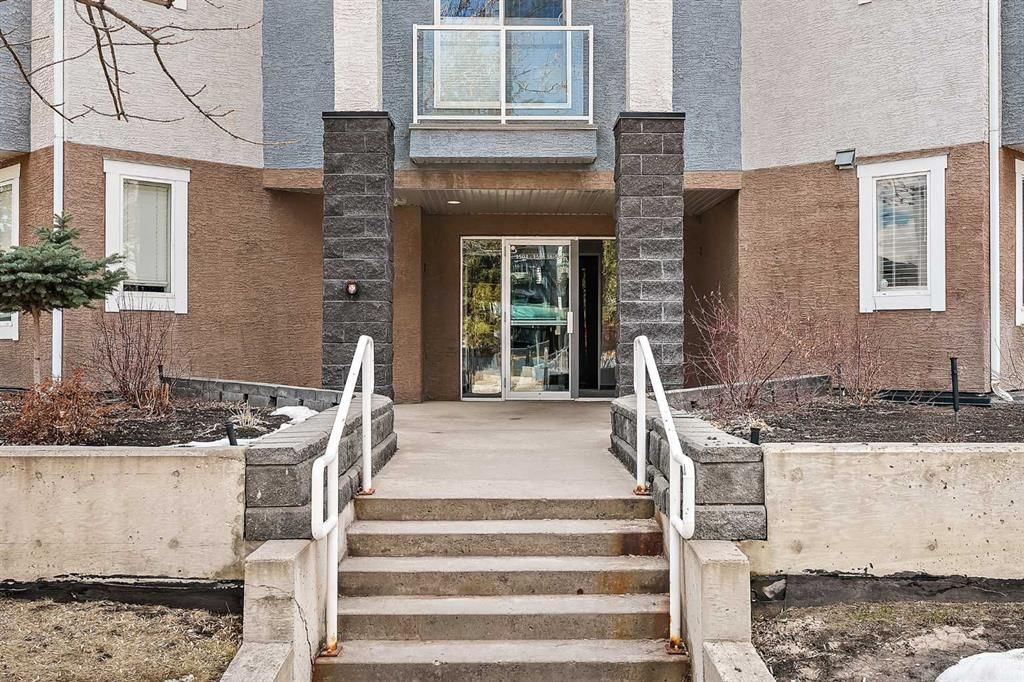304, 3501 15 Street SW, Calgary — photo 2 of 49