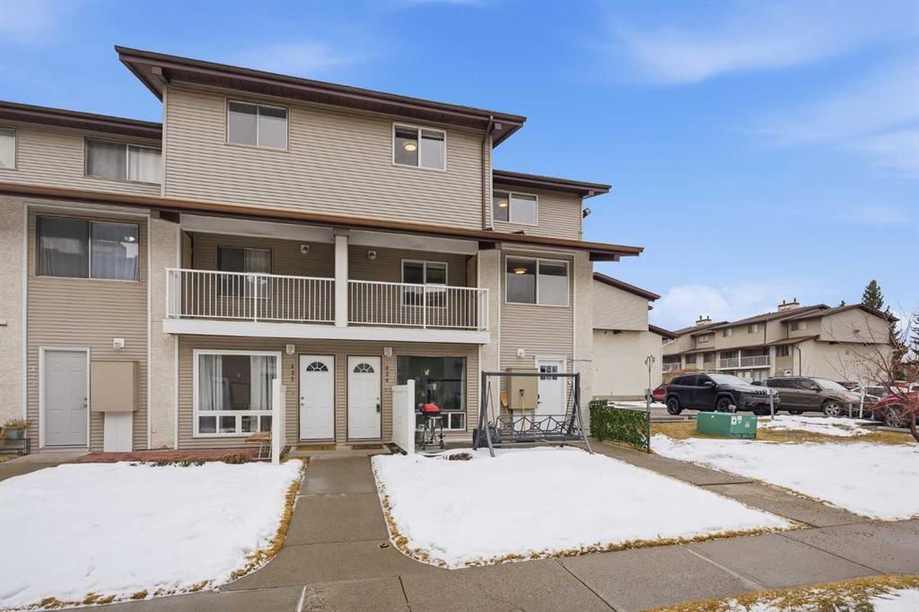 424, 200 Brookpark Drive SW, Calgary — photo 4 of 43