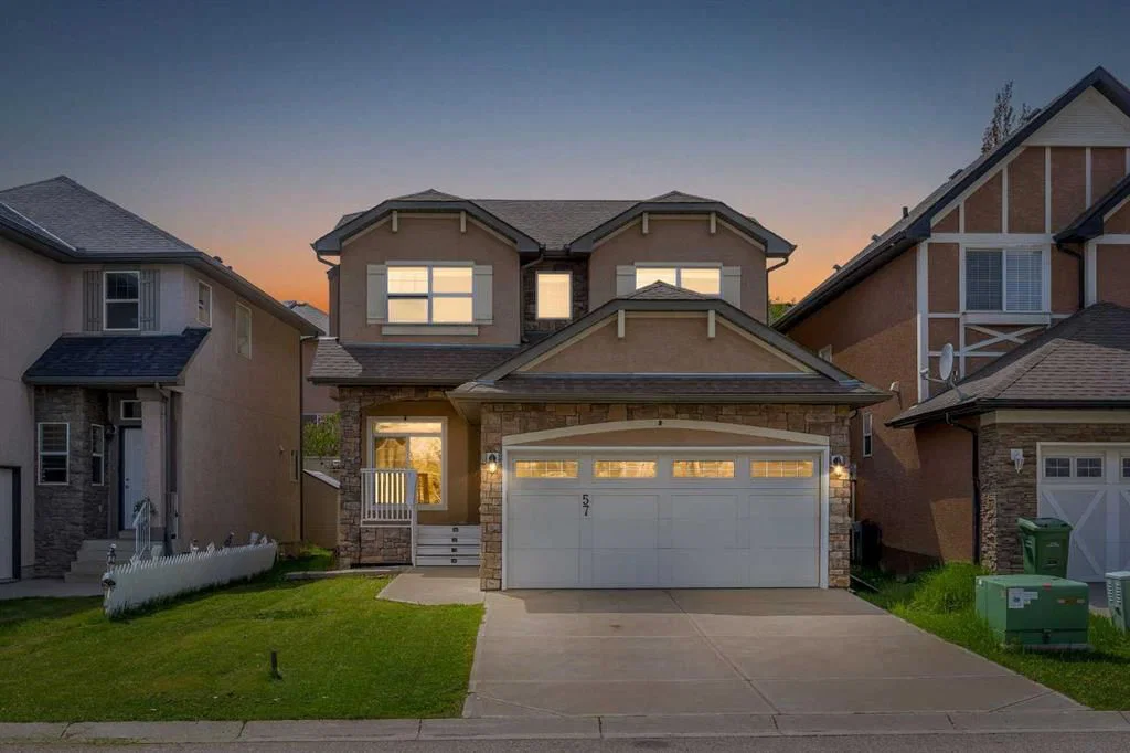 57 Sherwood Terrace NW, Calgary — photo 2 of 31