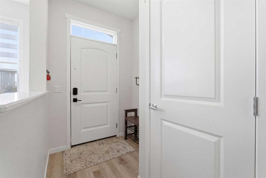 48 Magnolia Parade SE, Calgary — photo 3 of 48