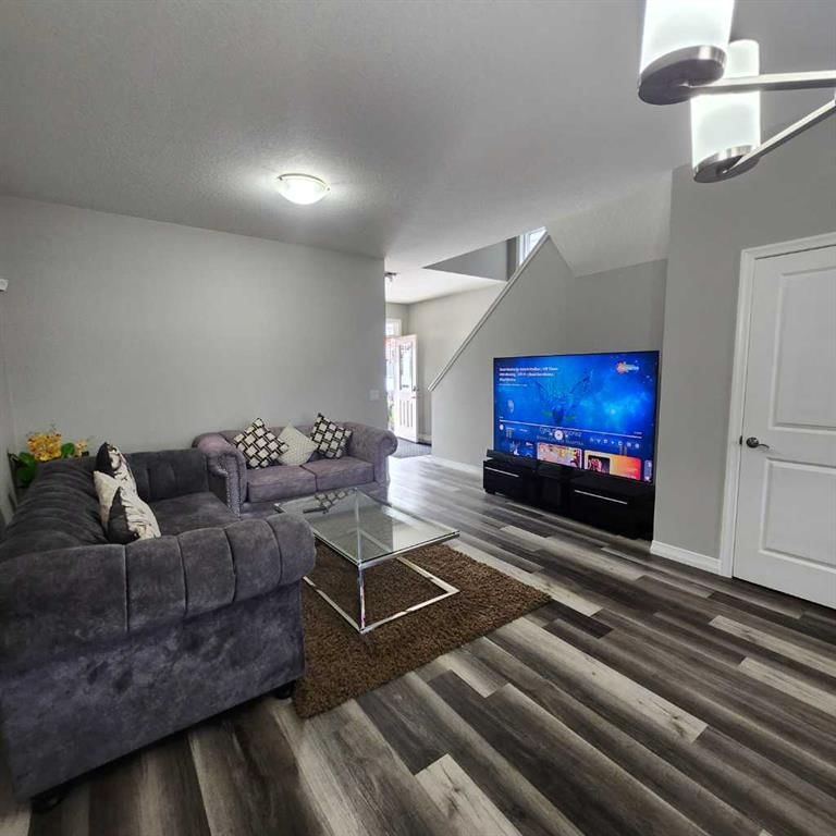 186 Cornerstone Road NE, Calgary — photo 5 of 33