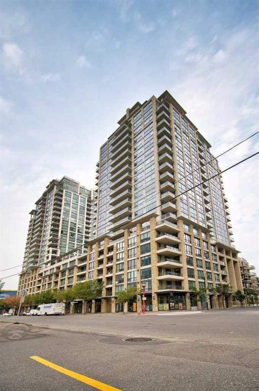 231, 222 Riverfront Avenue SW, Calgary — photo 2 of 32