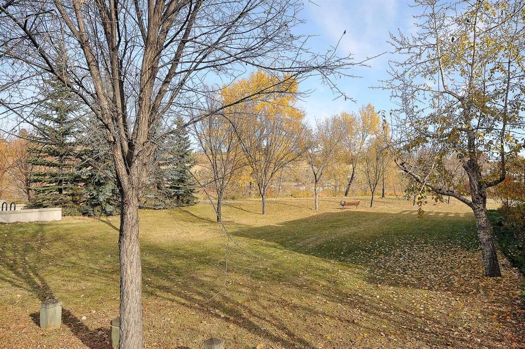 231, 222 Riverfront Avenue SW, Calgary — photo 3 of 32