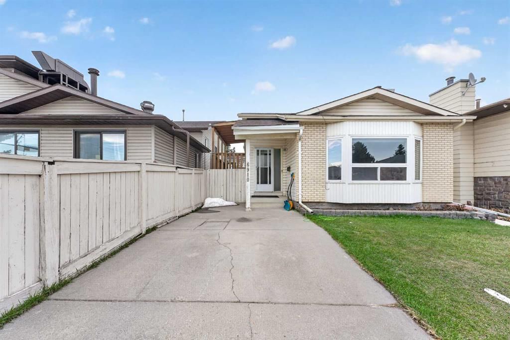 6910 26 Avenue NE, Calgary — main listing photo