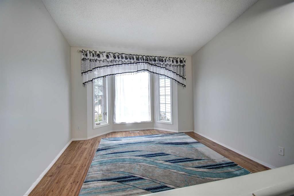 10316 Hidden Valley Drive NW, Calgary — photo 5 of 50