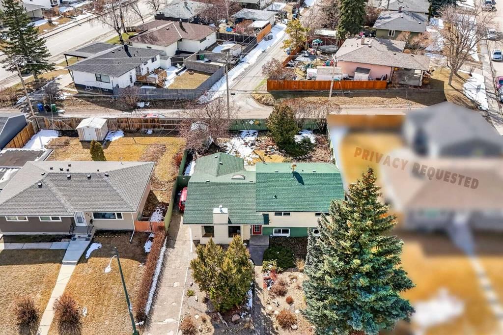7511 5 Street SW, Calgary — photo 2 of 32