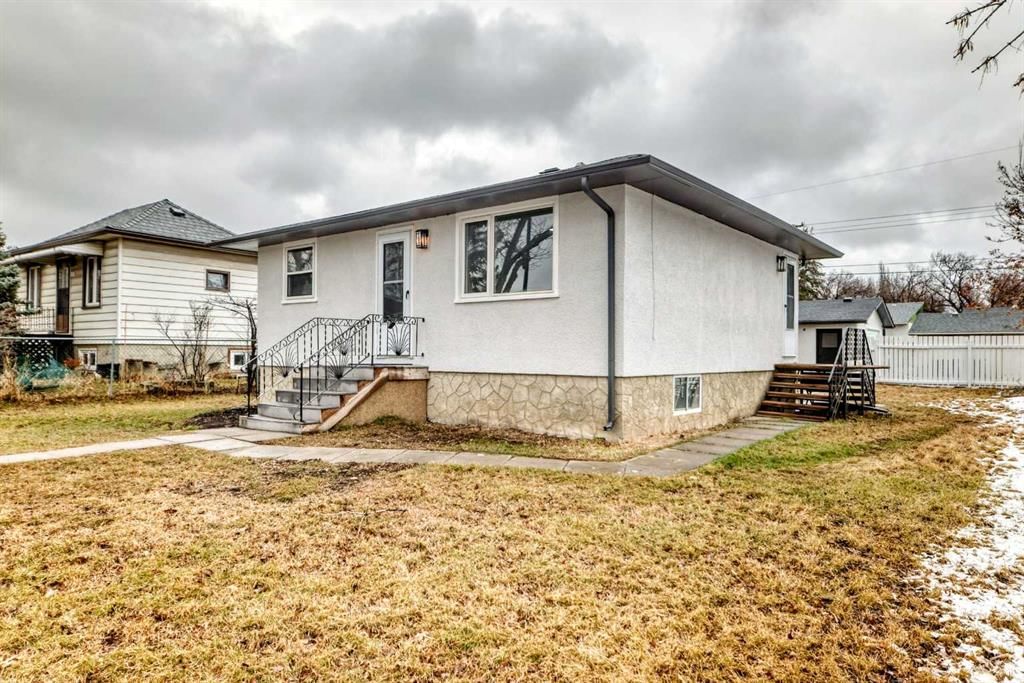 7634 21 Street SE, Calgary — photo 2 of 50
