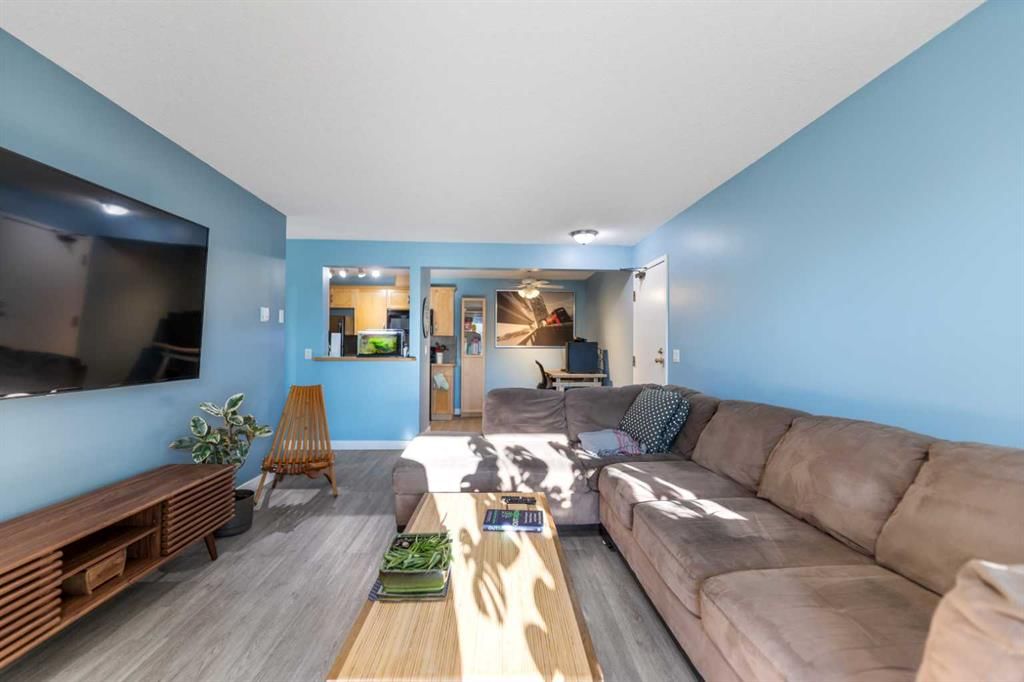 3301, 13045 6 Street SW, Calgary — photo 5 of 32