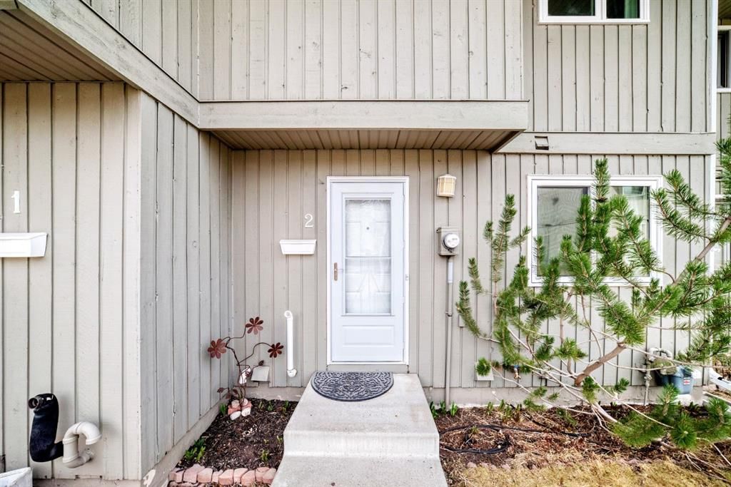 2, 6503 Ranchview Drive NW, Calgary — photo 2 of 36