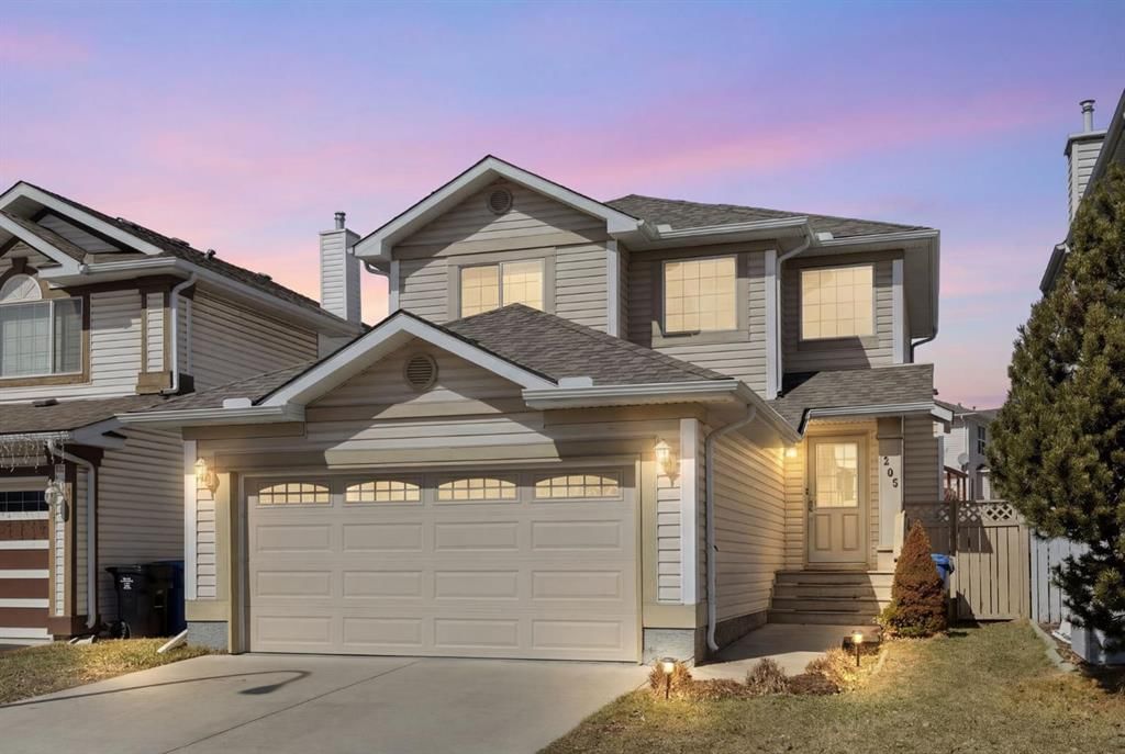 205 Scotia Point NW, Calgary — main listing photo