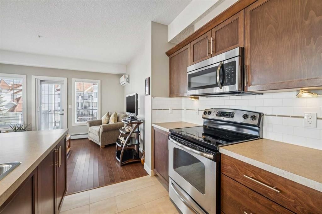 344, 20 Royal Oak Plaza NW, Calgary — photo 4 of 41