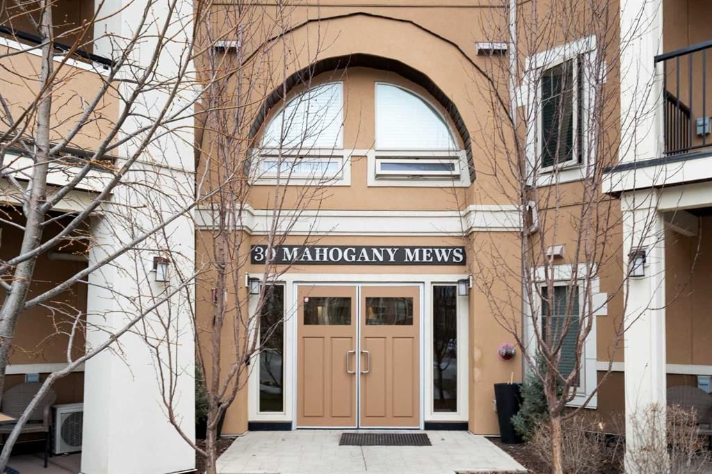 416, 30 Mahogany Mews SE, Calgary — photo 2 of 40