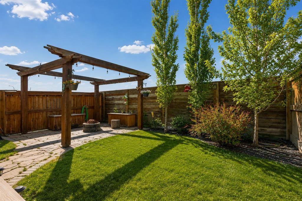 204 Walden Parade SE, Calgary — photo 2 of 29