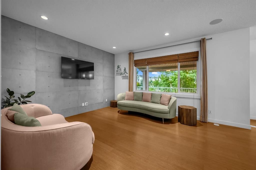 233 Cranarch Common SE, Calgary — photo 4 of 44