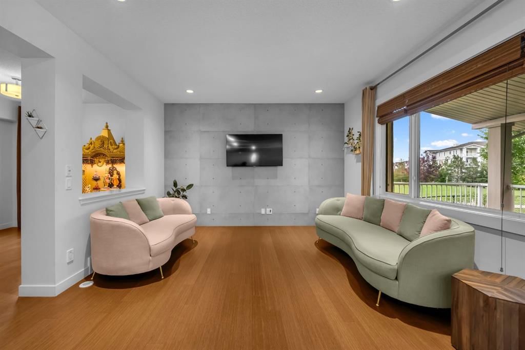 233 Cranarch Common SE, Calgary — photo 5 of 44