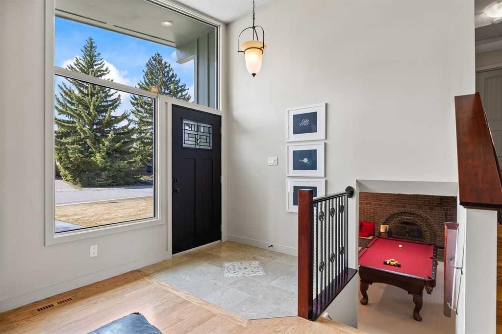 36 Lake Twintree Place SE, Calgary — photo 2 of 50