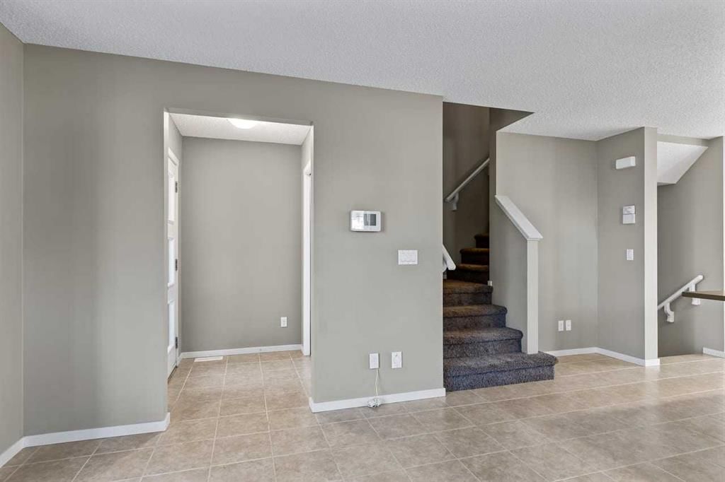 150 Mahogany Boulevard SE, Calgary — photo 2 of 43