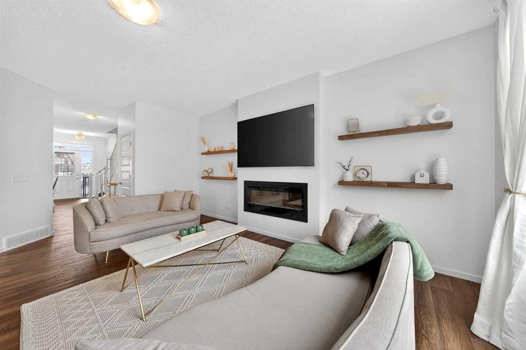 192 Cityspring Way NE, Calgary — photo 3 of 49