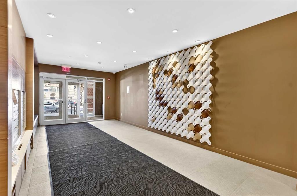 204, 323 20 Avenue SW, Calgary — photo 5 of 32
