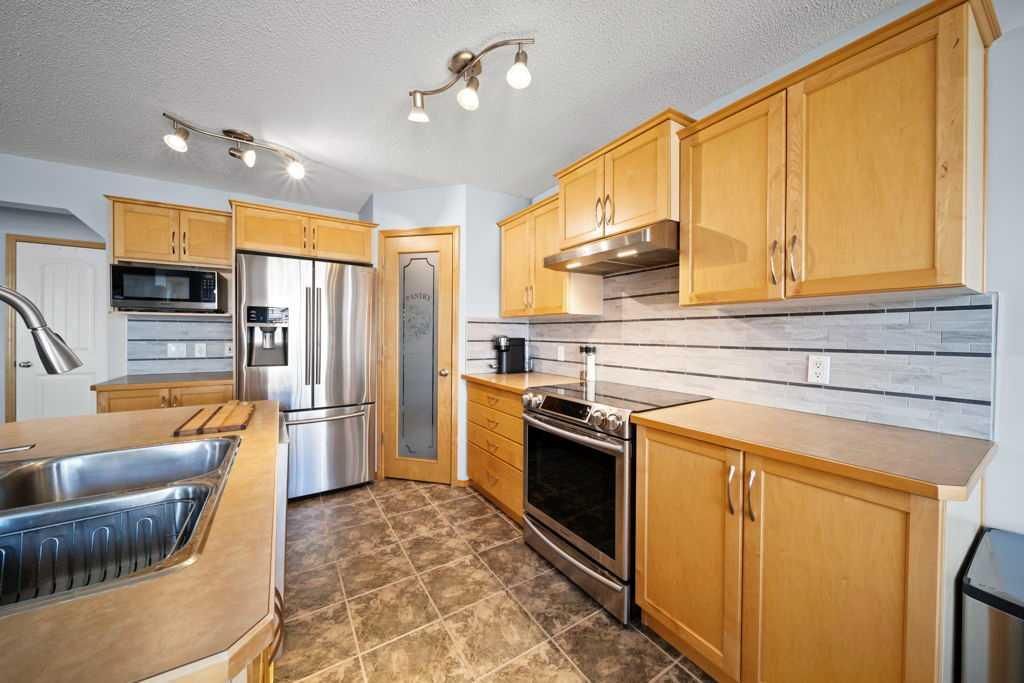 190 Brightonstone Bay SE, Calgary — photo 3 of 48