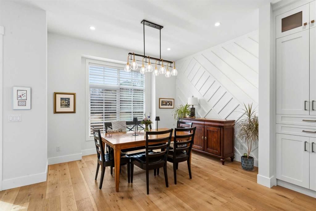 1930 48 Avenue SW, Calgary — photo 4 of 50