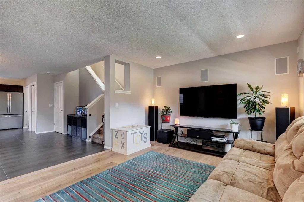 55 Legacy Crescent SE, Calgary — photo 4 of 38