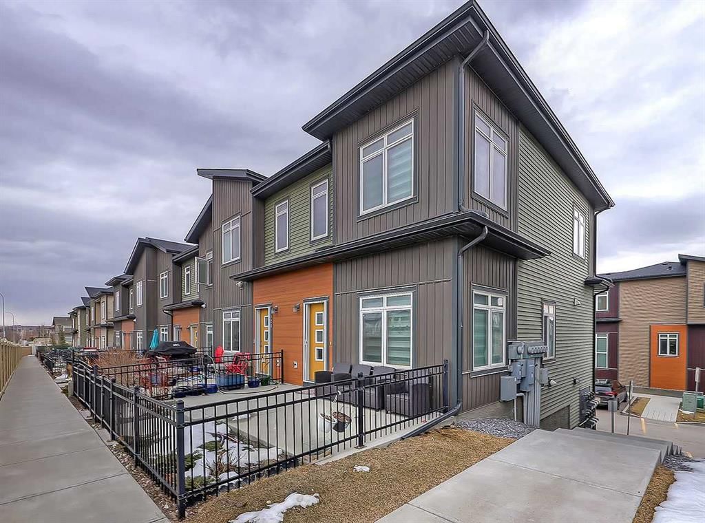 126 Sage Bluff Circle NW, Calgary — main listing photo