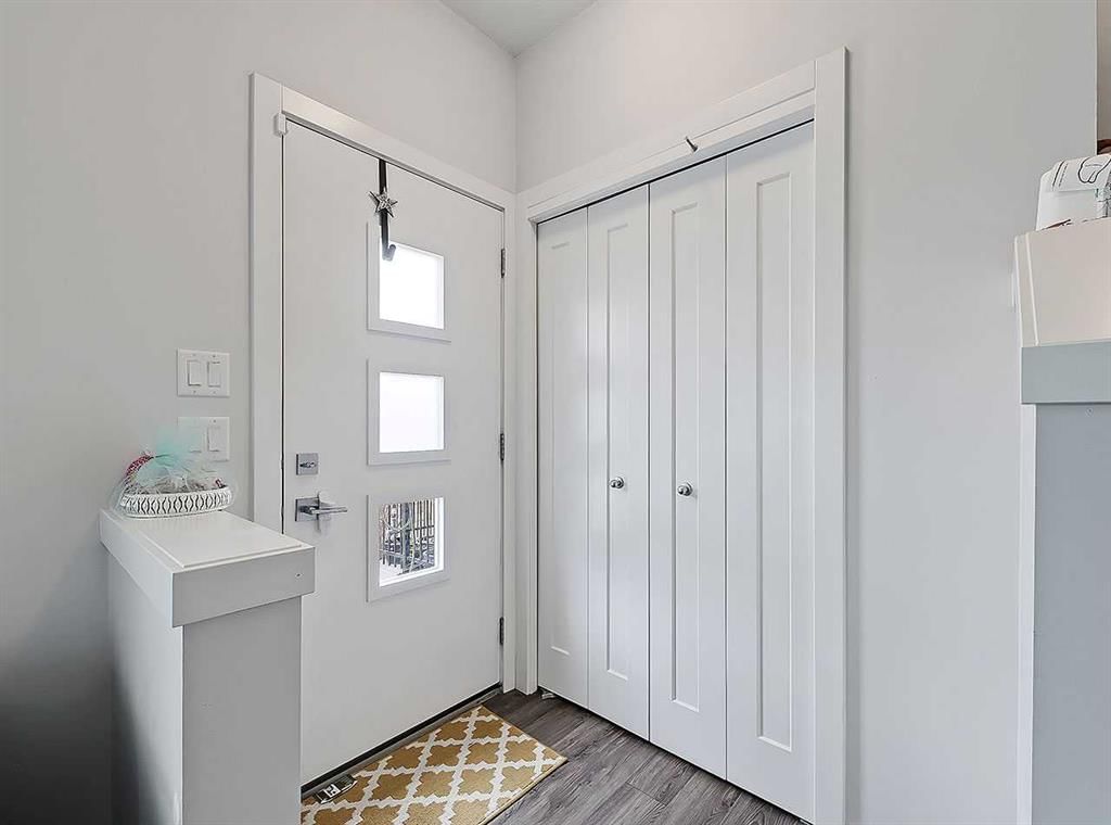 126 Sage Bluff Circle NW, Calgary — photo 3 of 31