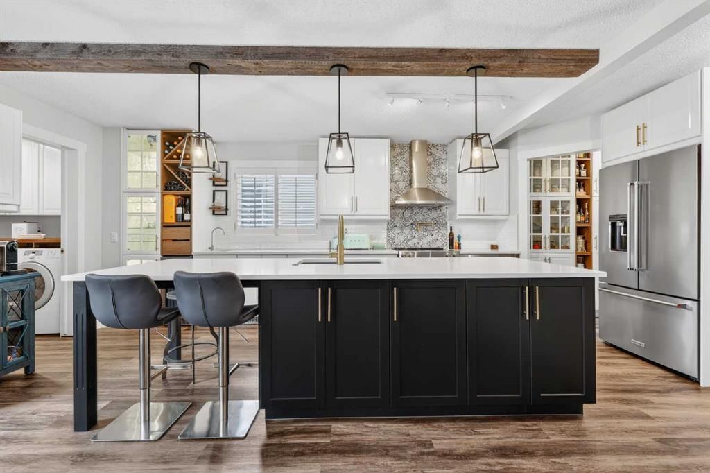 60 Inverness Drive SE, Calgary — main listing photo