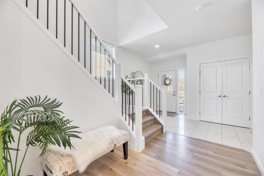 485 Legacy Boulevard SE, Calgary — photo 4 of 47