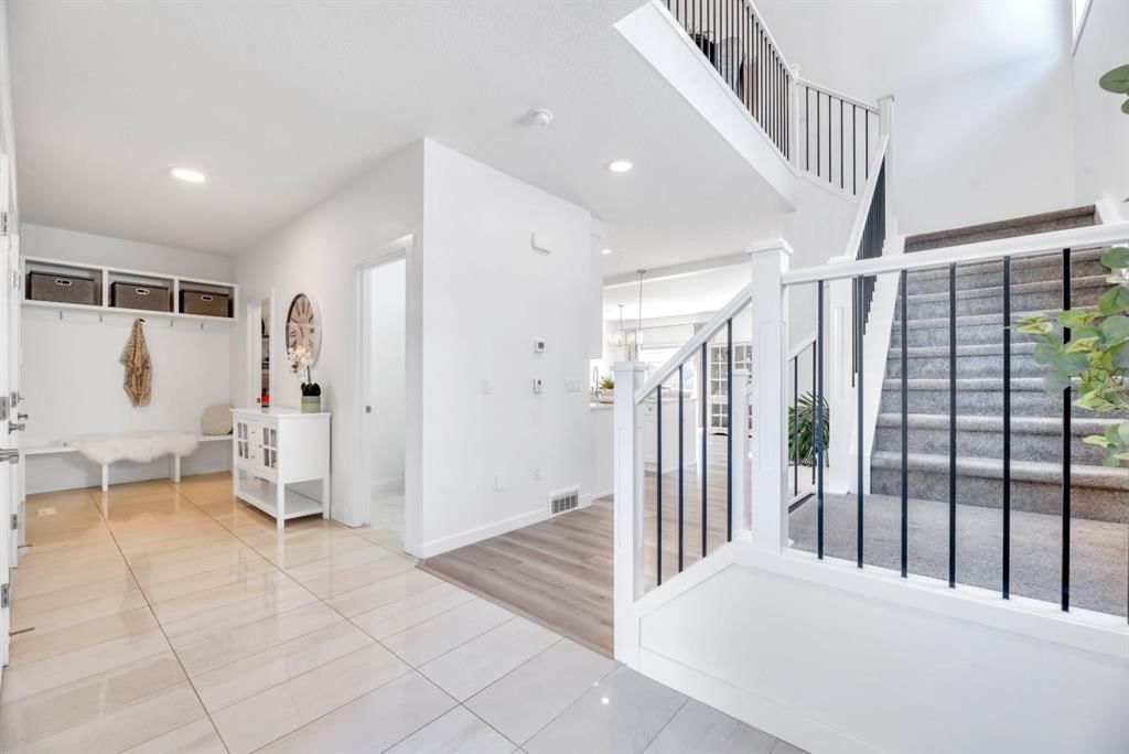 485 Legacy Boulevard SE, Calgary — photo 5 of 47
