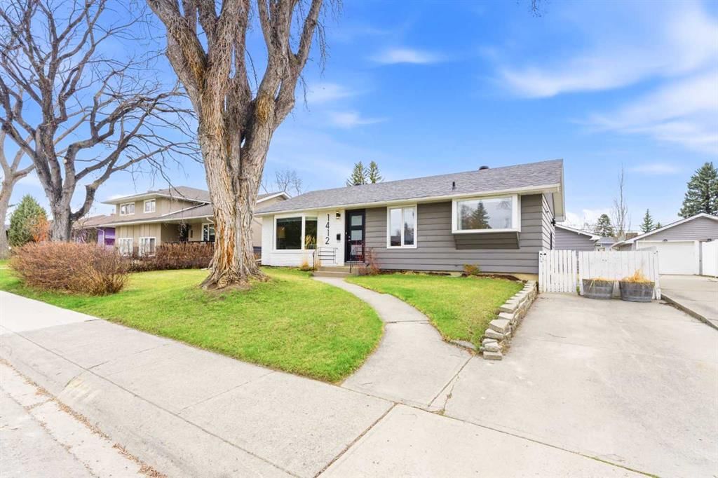 1412 89 Avenue SW, Calgary — main listing photo