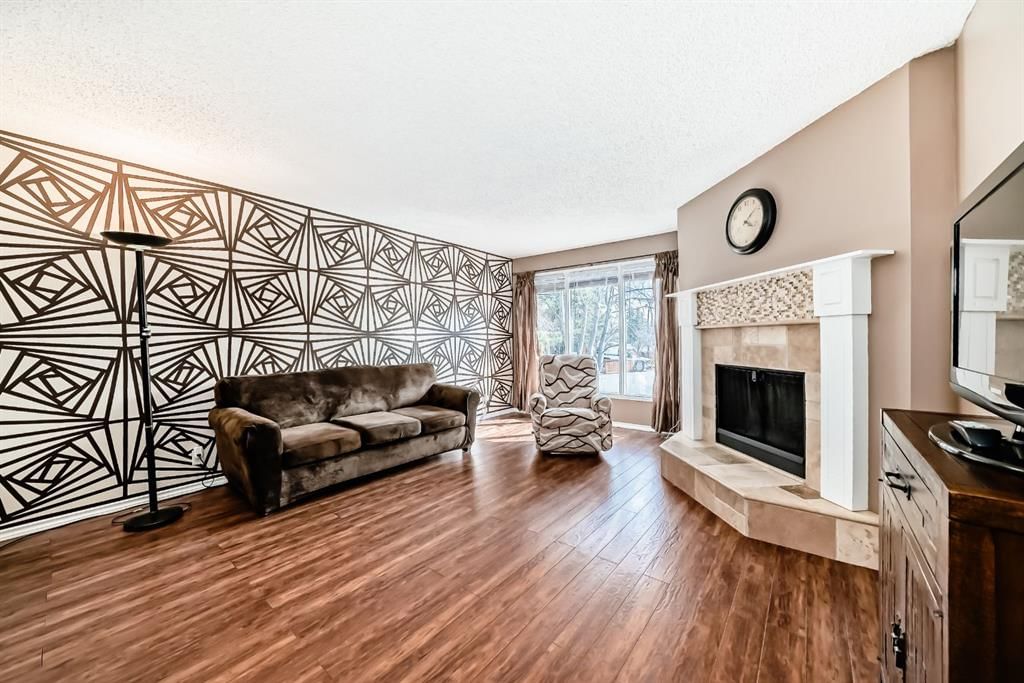 244 Whiteridge Place NE, Calgary — photo 3 of 16