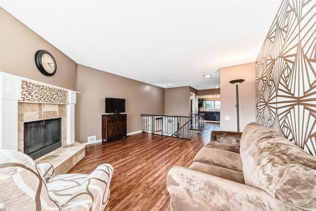 244 Whiteridge Place NE, Calgary — photo 4 of 16