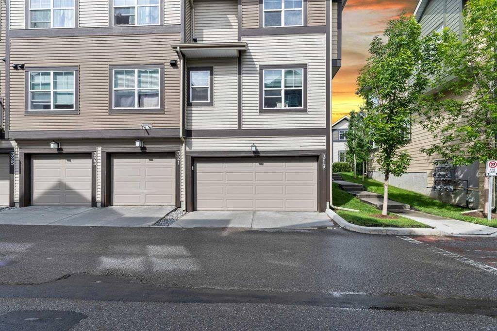 319 Mckenzie Towne Square SE, Calgary — photo 2 of 40